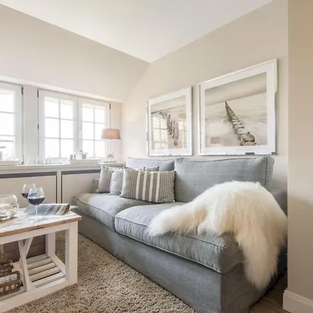 Daire Witthues Whg 17